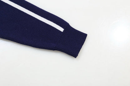 AMRI Sweater